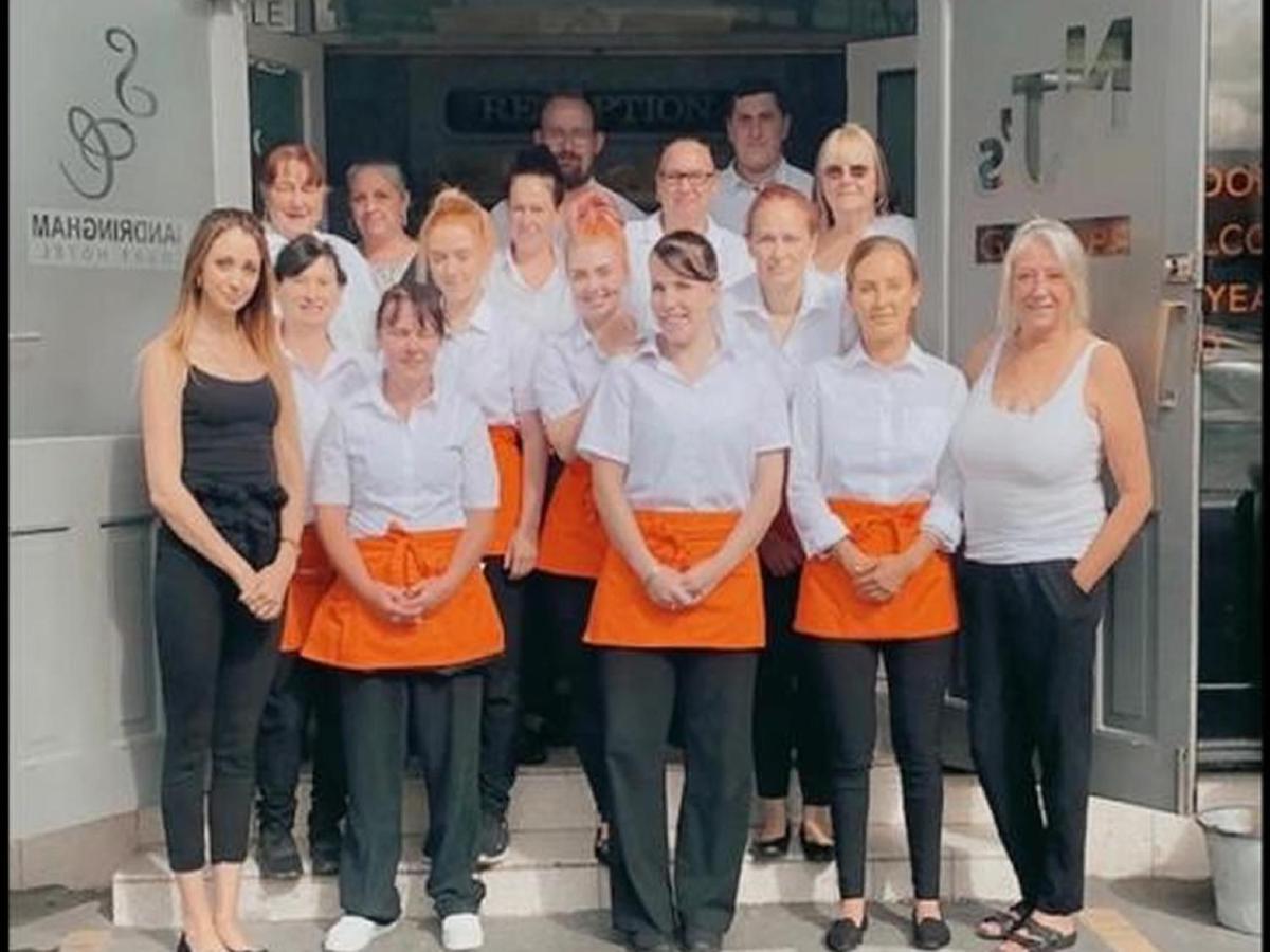 The Sandringham Court Hotel & Apartment Welcoming Large And Small Groups For 15 Years Blackpool Ngoại thất bức ảnh