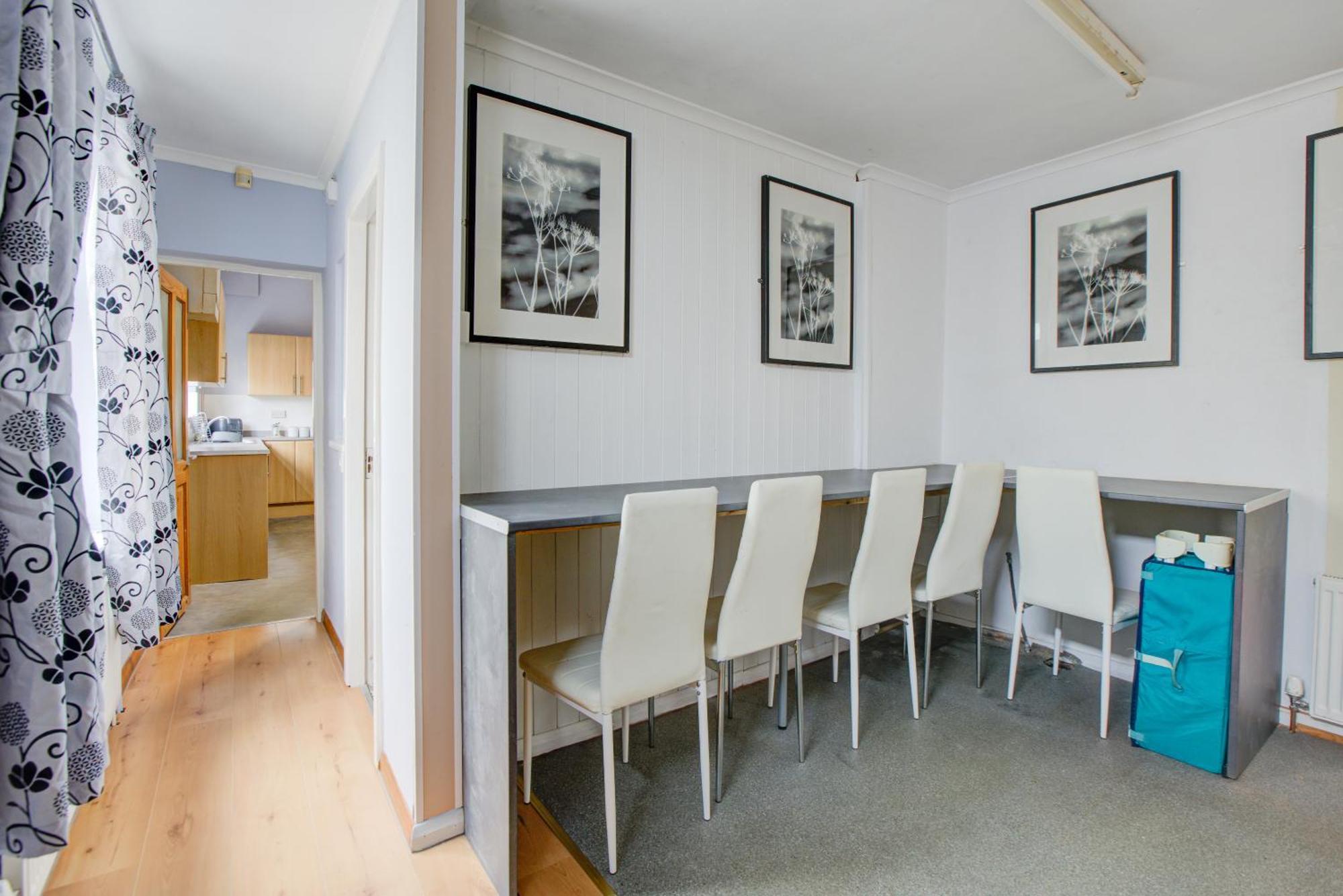 The Sandringham Court Hotel & Apartment Welcoming Large And Small Groups For 15 Years Blackpool Ngoại thất bức ảnh