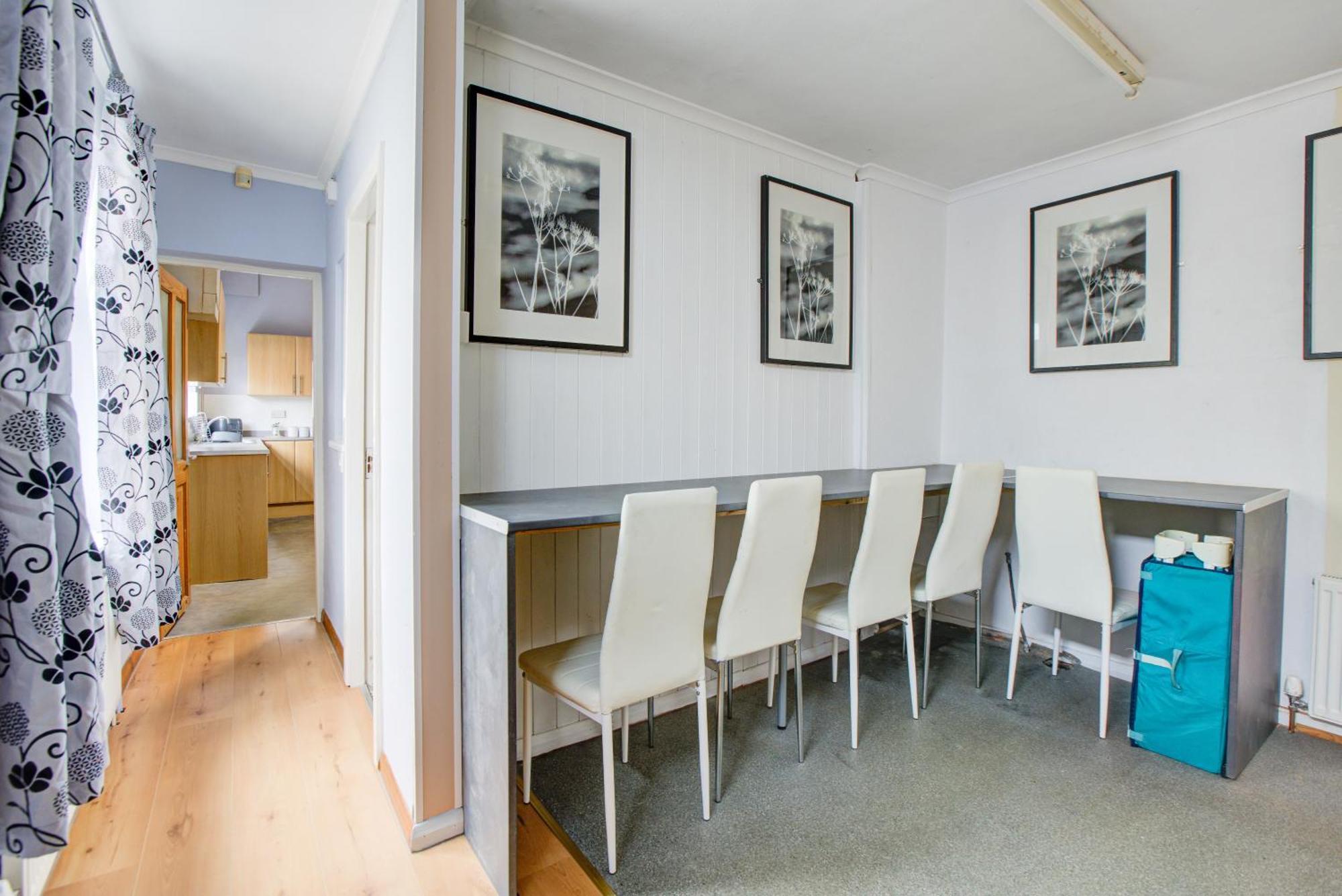 The Sandringham Court Hotel & Apartment Welcoming Large And Small Groups For 15 Years Blackpool Ngoại thất bức ảnh
